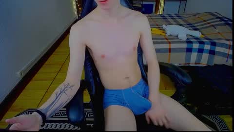 carlos reyes online show from 01-17-26, 08:41