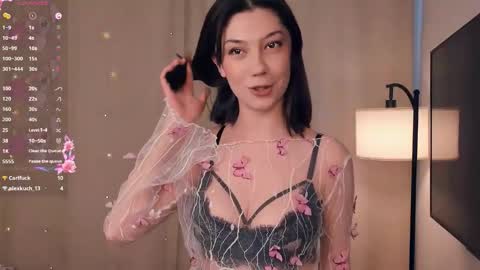 Snapshot of charlinepiker chatting on 02-07-26, 07:56 Yumi online show from 02-07-26, 07:56