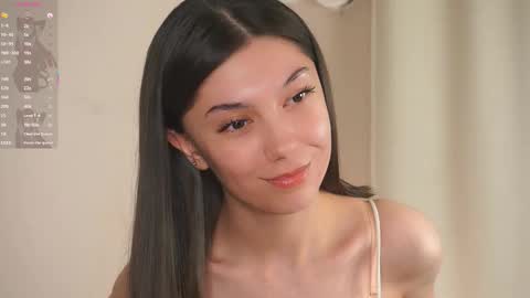 Snapshot of charlinepiker chatting on 03-06-26, 07:43 Yumi online show from 03-06-26, 07:43