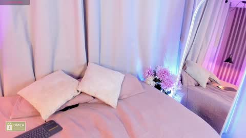 Char 3  Lets go for the 100 Thumb-Up   online show from 01-22-25, 10:40