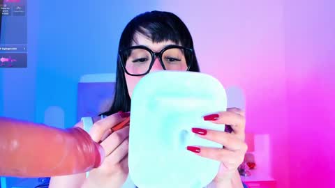 Charloott Evans online show from 12-27-24, 10:26