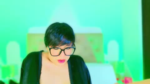 Charloott Evans online show from 10-01-25, 03:12