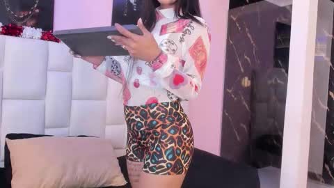 charlot_vega_ online show from 12-20-25, 03:57