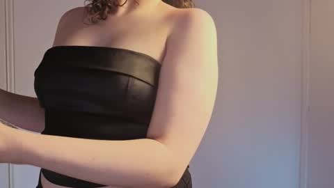 You honey online show from 11-16-25, 12:33