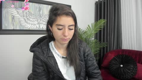 Charlote online show from 01-21-25, 11:35