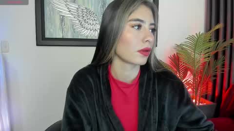 Charlote online show from 02-15-25, 08:54