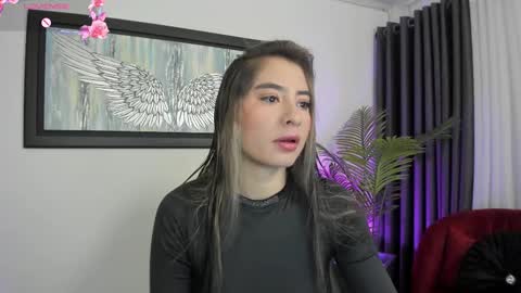 Charlote online show from 02-22-25, 02:28