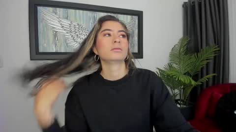 Charlote online show from 02-27-25, 11:41