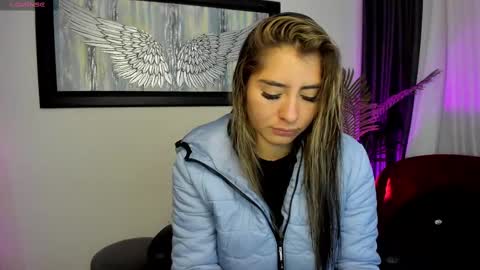 Charlote online show from 09-15-25, 11:43