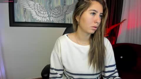 Charlote online show from 09-19-25, 11:44