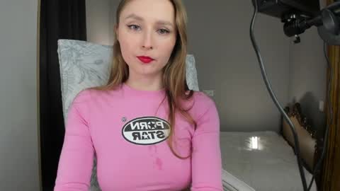 Snapshot of charlottawells chatting on 04-10-26, 04:44 CharlottaWells online show from 04-10-26, 04:44