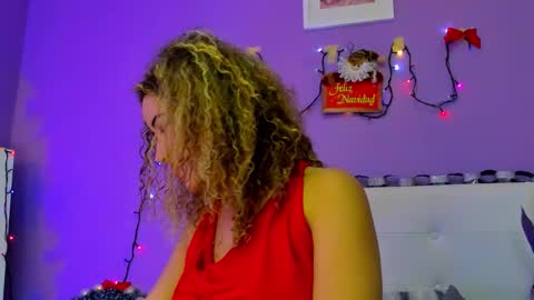 Snapshot of charlotte1117 chatting on 12-05-25, 02:58 Char 3 online show from 12-05-25, 02:58