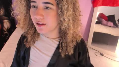 Char 3 online show from 03-23-26, 04:44