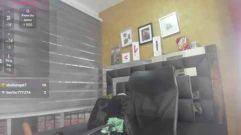 charlotte online show from 02-05-25, 02:05