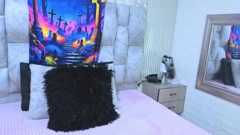 charlotte online show from 10-12-25, 12:37