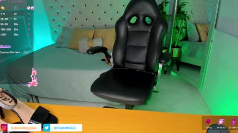 charlotte  grey online show from 02-12-25, 01:52