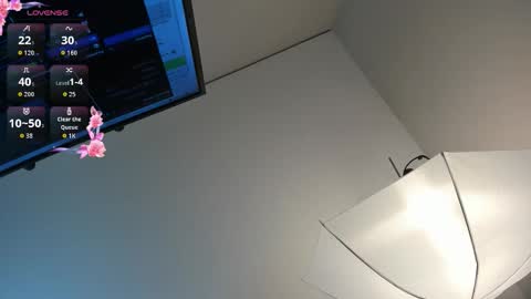 Daniela online show from 12-22-25, 03:14