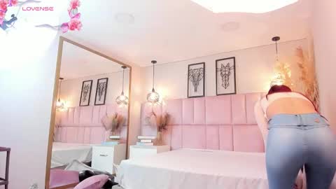 Daniela online show from 01-09-26, 03:09