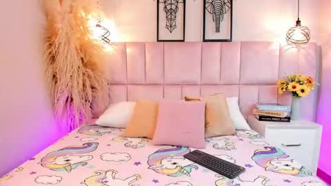 Daniela online show from 02-05-26, 03:11