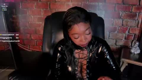  CHARLOTTE BROWN  online show from 07-28-26, 04:39