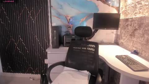  CHARLOTTE BROWN  online show from 07-29-26, 10:46