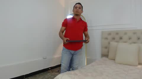 charlottte y dante online show from 12-14-25, 05:24