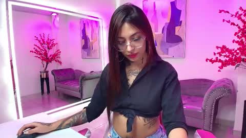 Charlotte online show from 10-16-25, 03:29