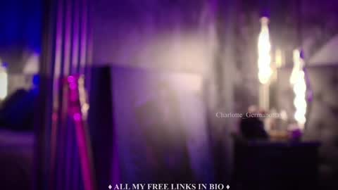 Snapshot of charlotte_germanotta_ chatting on 01-10-25, 03:37 Charlotte online show from 01-10-25, 03:37