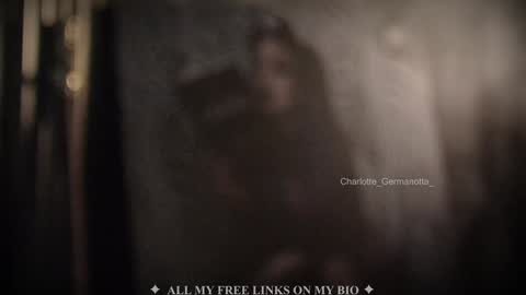Snapshot of charlotte_germanotta_ chatting on 01-31-25, 02:39 Charlotte online show from 01-31-25, 02:39