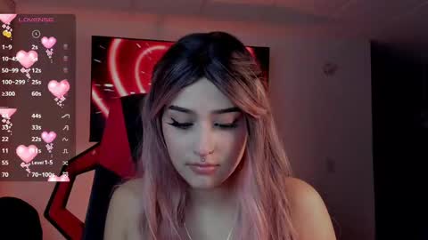 Charlotte  online show from 11-10-25, 02:54