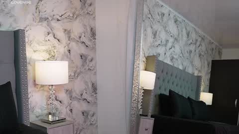 Snapshot of charlotte_harriz chatting on 01-25-25, 07:17 Charlotte online show from 01-25-25, 07:17