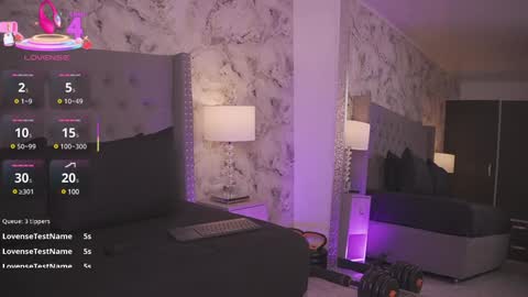 Snapshot of charlotte_harriz chatting on 02-07-25, 04:48 Charlotte online show from 02-07-25, 04:48