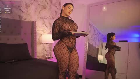 Snapshot of charlotte_harriz chatting on 09-19-25, 03:08 Charlotte online show from 09-19-25, 03:08