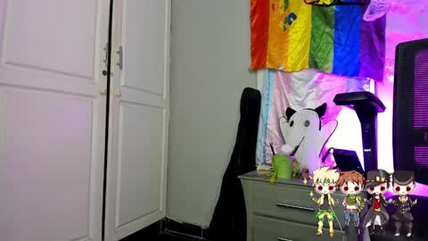 Snapshot of charlotte_joestar chatting on 10-28-25, 04:16 Charlie online show from 10-28-25, 04:16