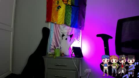 Snapshot of charlotte_joestar chatting on 11-11-25, 04:12 Charlie online show from 11-11-25, 04:12