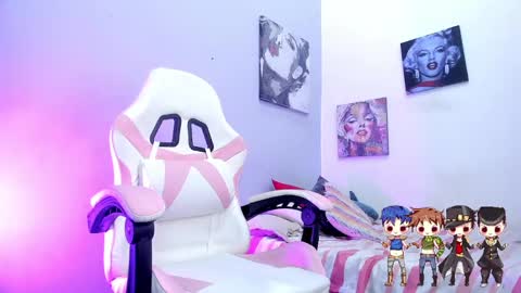 Snapshot of charlotte_joestar chatting on 01-06-26, 03:49 Charlie online show from 01-06-26, 03:49