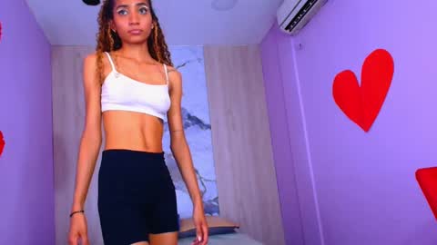 CHARLOTTE online show from 02-21-25, 06:59