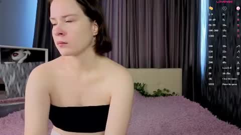 Snapshot of charlotte_mistresssss chatting on 07-05-26, 08:21 charlotte_mistresssss online show from 07-05-26, 08:21