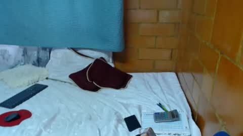 Charlotte online show from 04-25-26, 03:09