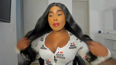 Yuli online show from 05-27-26, 04:31