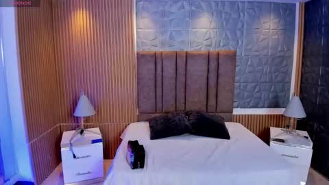 Charlotte  Everyday From 0700 to 1300 Col Time online show from 02-11-26, 11:04