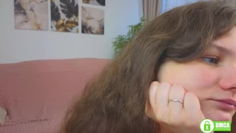 Snapshot of charlotte_wow chatting on 09-25-25, 03:27 Charlotte online show from 09-25-25, 03:27