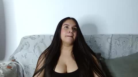 Charlotte and Eric online show from 04-28-26, 01:48