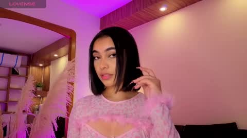 Snapshot of charlotteg18 chatting on 05-09-26, 03:01 Charlote online show from 05-09-26, 03:01