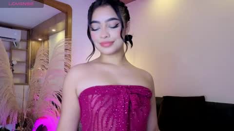 Snapshot of charlotteg18 chatting on 06-06-26, 03:33 Charlote online show from 06-06-26, 03:33