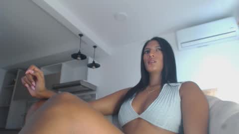 Snapshot of charlottehorny1 chatting on 10-18-25, 07:03 charlottehorny1 online show from 10-18-25, 07:03