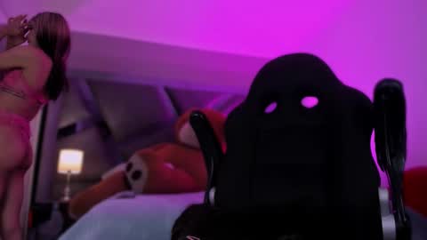 Charlotte online show from 03-16-26, 05:44