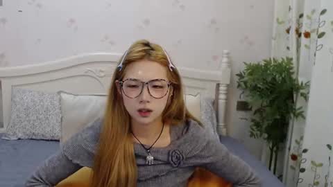 Charlotte online show from 10-20-25, 02:39