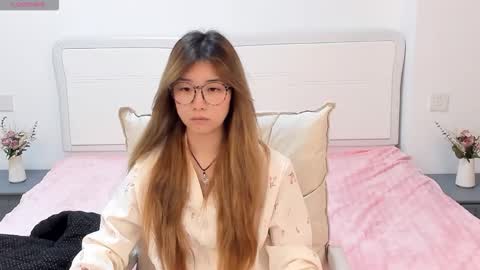 Charlotte online show from 03-25-26, 06:14