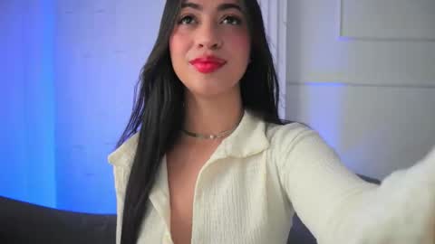 Lauren Rus online show from 11-20-25, 12:49